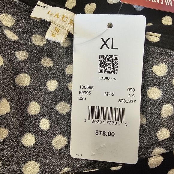 Black and White Laura Long Sleeve Dot Print Top - Picture 6 of 8